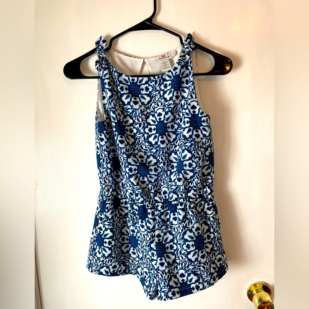 EUC Vineyard Vines Girls Medium Romper